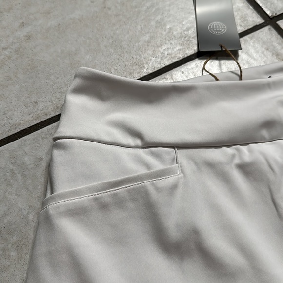 NWT Adidas Women's Ultimate365 Printed‎ Primegreen Golf Skort - Picture 3 of 11